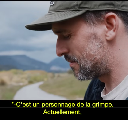 Capture d'écran de la vidéo et mention du sous-titrage : Céline Ripolles